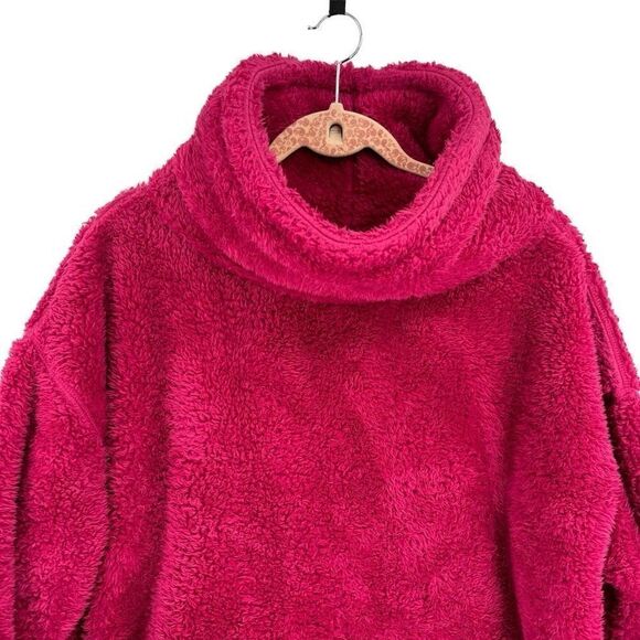 Sundance Sasha Fleece Oversized Pullover Teddy Sweater Small Magenta - Picture 3 of 7